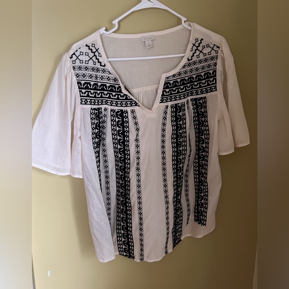 Hinge blouse